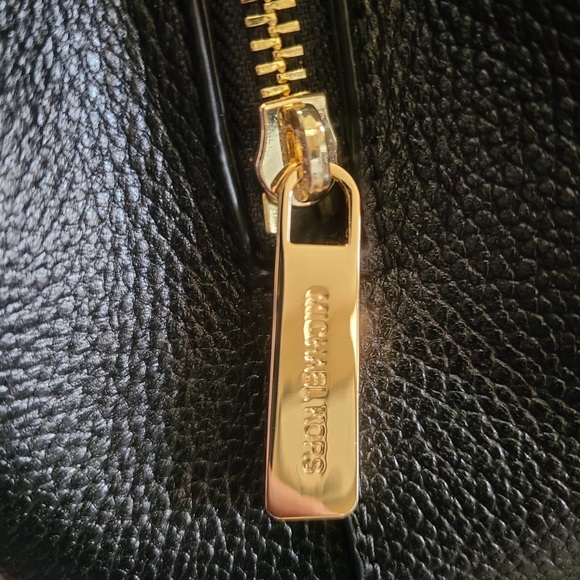 BRAND NEW Michael Kors Mercer Gallery medium in black. - Picture 4 of 11